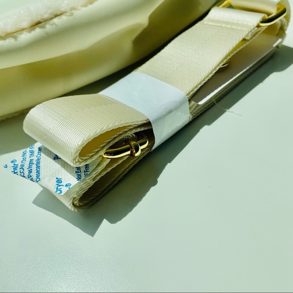 SUMMER SALE Stoney Clover Lane | Cream Ruffled Velvet Heart Tote I Winter White - Picture 5 of 6